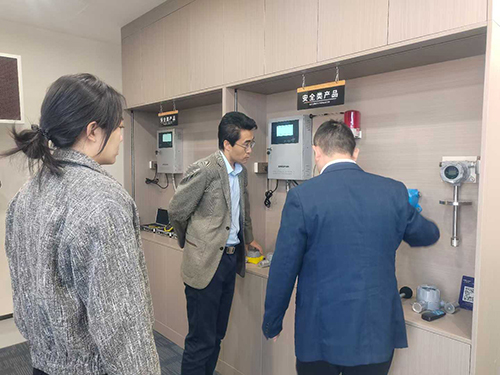 深国安气体检测仪展厅