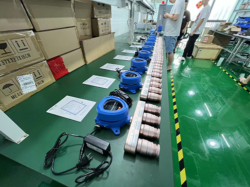 储能柜氢气四合一气体检测仪 储能柜氢气四合一气体检测仪