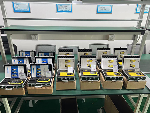 便携式多功能氢气检漏仪