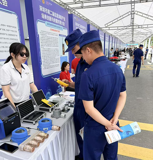 深国安气体检测仪展台